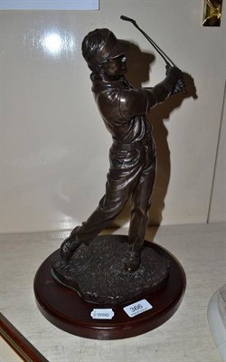 Lot 366 - A Heridites model of a golfer