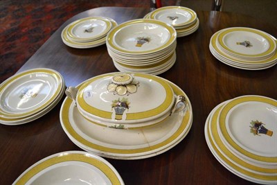 Lot 385 - An extensive Wedgwood Directoire pattern dinner service each piece centrally decorated with...