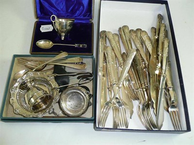 Lot 413 - Quantity of Mappin and Webb plated flatware, silver flatware, Christening set, salt etc