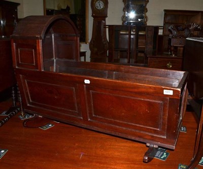 Lot 624 - A mahogany crib