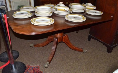 Lot 661 - A Regency mahogany breakfast table