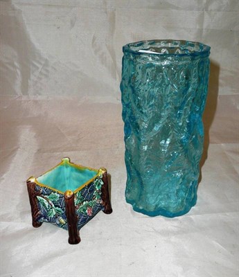 Lot 137 - A blue Whitefriars style vase and a Majolica vase
