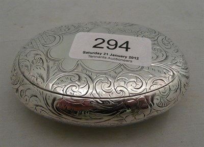 Lot 294 - Oval silver snuff box