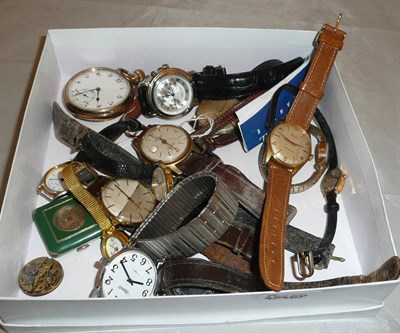 Lot 308 - A quantity of gents and ladies wristwatches and a gold plated pocket watch