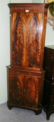 Lot 478 - Mahogany free standing corner cupboard