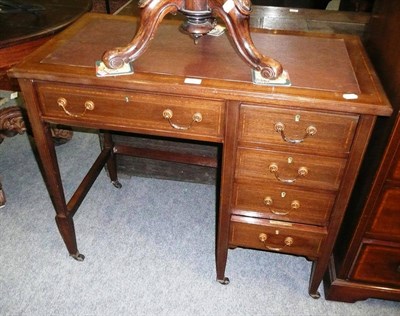 Lot 507 - An Edwardian inlaid mahogany desk