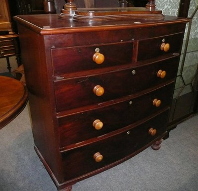 Lot 562 - * A Victorian bow front chest