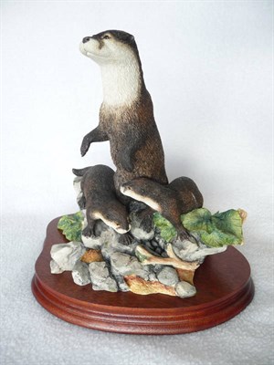 Lot 1006 - Border Fine Arts Otter group 'River View', model No. B0195 by Richard Roberts, Ltd. edition No....