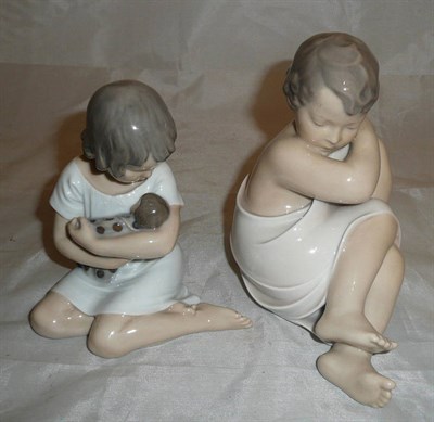 Lot 58 - Two Copenhagen figures