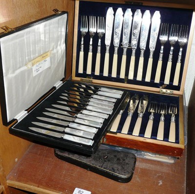 Lot 82 - A quantity of small cased electro-plate including fish eaters, fruit knives etc