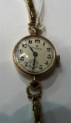 Lot 93 - A lady's 9ct gold wristwatch