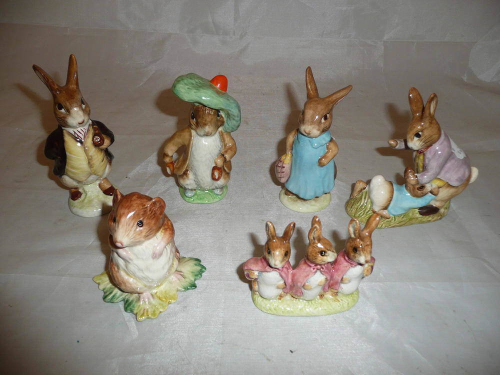 Lot 407 - Beswick Beatrix Potter Timmy Willie (BP2) and five rabbit figures