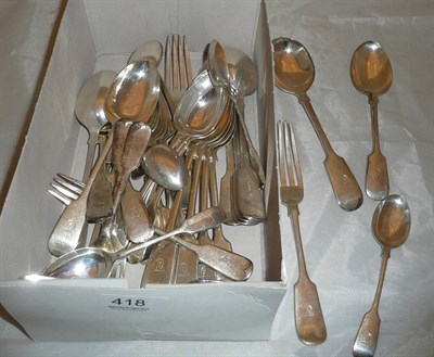 Lot 418 - A harlequin setting of silver flatware