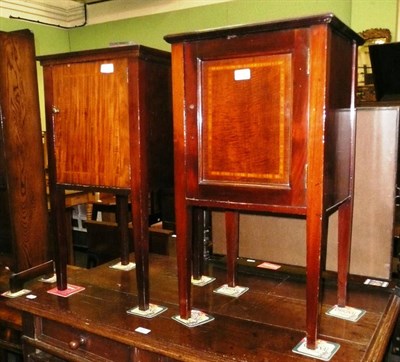 Lot 584 - A pair of Edwardian inlaid mahogany pot cupboards