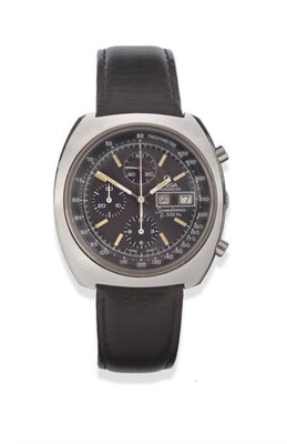 Lot 160 - A Stainless Steel Calendar Electronic Chronograph Wristwatch, signed Omega, chronometer, model:...