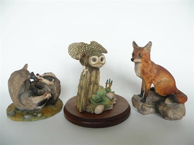 Lot 1018 - Border Fine Arts 'Fox' seated, style one, model No. 021 by Judy Boyt; 'Little Owl' style two, model