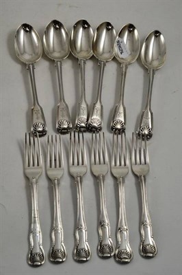 Lot 67 - A set of six fiddle, shell and thread pattern silver spoons and six similar forks