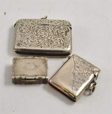 Lot 80 - Two silver vesta cases and a vinaigrette (3)