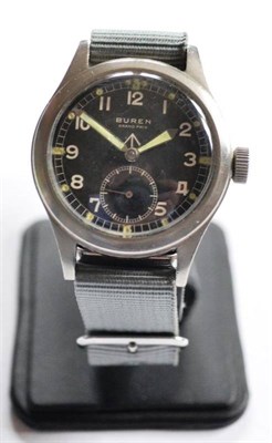 Lot 187 - A Stainless Steel Military Wristwatch, signed Buren, Grand Prix, circa 1945, lever movement...