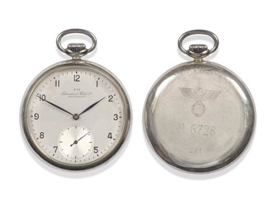 Lot 194 - A Second World War Period Military Keyless Pocket Watch, made for the German Kriegsmarine,...