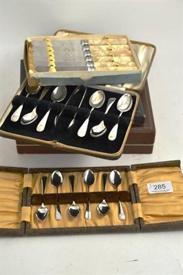 Lot 285 - Two cased sets of silver spoons and three cased sets of cutlery