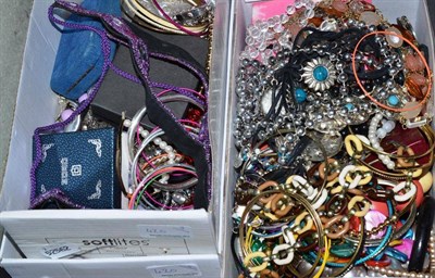 Lot 420 - A large quantity of costume jewellery in three boxes