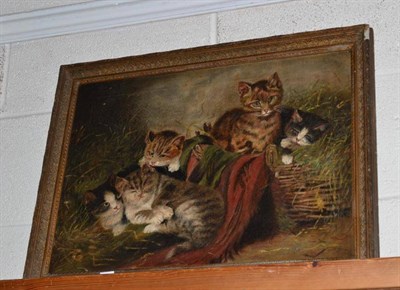 Lot 482 - Gilt framed oil on canvas of kittens