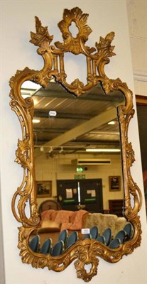 Lot 652 - 18th century style carved giltwood wall mirror