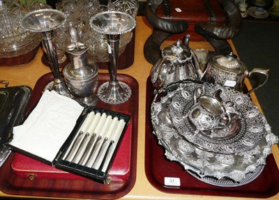 Lot 37 - Two trays of silver plated items