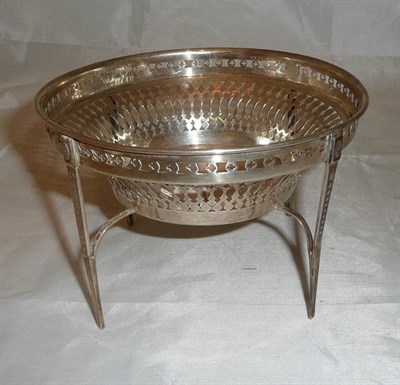 Lot 42 - Pierced silver Asprey sweetmeat bowl, Sheffield 1912
