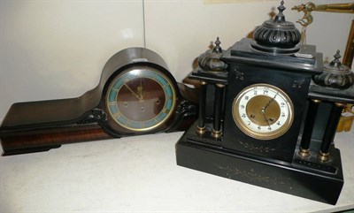 Lot 129 - A black slate mantel clock and a chiming mantel clock