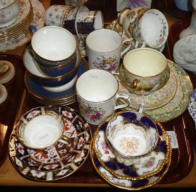 Lot 145 - Tray of decorative tea cups and saucers including Royal Crown Derby, Coalport, Wedgwood, Spode,...