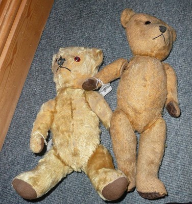 Lot 203 - Two teddy bears in worn condition (a.f.)