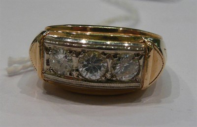 Lot 229 - A 14ct gold diamond three stone ring, 1.00 carat approximately