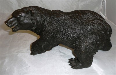 Lot 286 - A modern bronzed bear