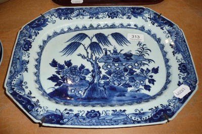 Lot 313 - A Chinese export blue and white rectangular platter