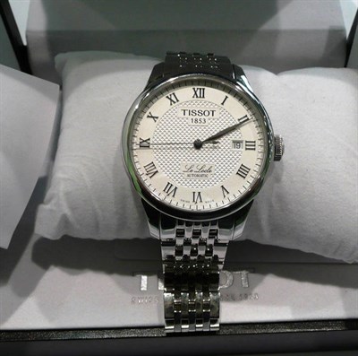 Lot 356 - Tissot watch