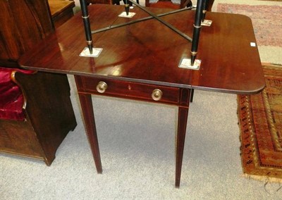 Lot 537 - 19th century inlaid mahogany drop leaf table