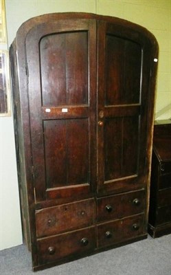 Lot 583 - 19th century oak cupboard