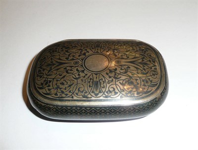 Lot 69 - Ottoman tobacco box