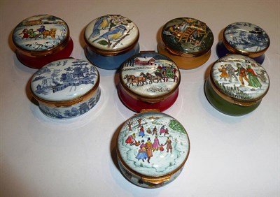 Lot 85 - Eight assorted Crummles enamelled hinged boxes and cover