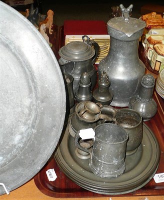 Lot 140 - Assorted pewter including 18th century London pewter plate, flagons, tankards etc