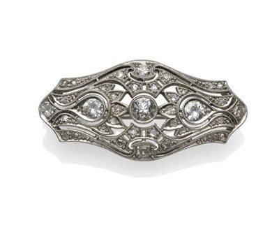 Lot 379 - An Early 20th Century Plaque Brooch, assorted old cut, eight-cut and rose cut diamonds in white...