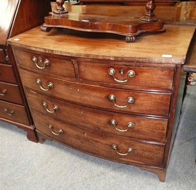 Lot 538 - A small Georgian mahogany bow fronted chest