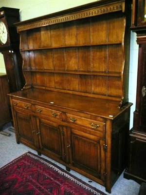 Lot 687 - Titchmarsh & Goodwin large oak dresser and rack