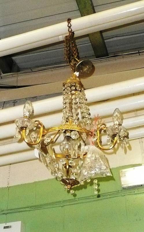 How to sell 2024 a chandelier