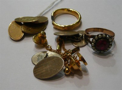 Lot 180 - A pair of 9ct gold cuff links, a pair of sterling silver cuff links, a Georgian dress ring, two...