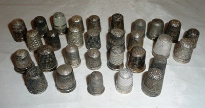 Lot 301 - Thirty assorted silver thimbles