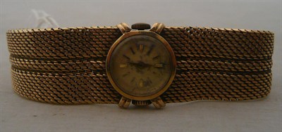 Lot 397 - A lady's 9ct gold wristwatch