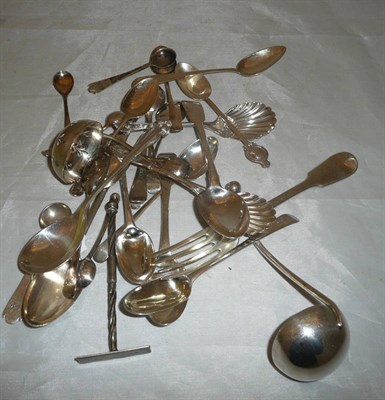 Lot 402 - A collection of assorted Georgian and later small silver spoons, plated flatware etc